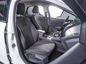 Хетчбэк Ford Focus 2012 года, 870000 рублей, Ростов-на-Дону