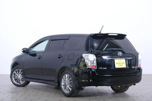 Универсал Toyota Corolla Fielder 2012 года, 1339000 рублей, Омск