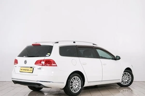 Универсал Volkswagen Passat 2011 года, 1149000 рублей, Красноярск