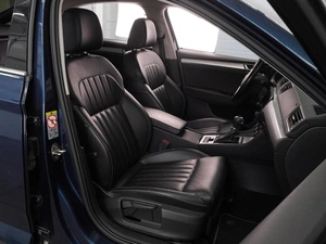 Лифтбек Skoda Superb 2019 года, 2406000 рублей, Воронеж