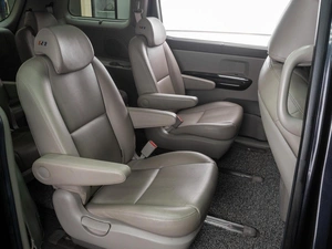 Минивэн Kia Carnival 2019 года, 3579000 рублей, Тюмень