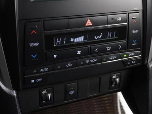 Седан Toyota Camry 2018 года, 1999000 рублей, Воронеж