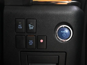 Минивэн Toyota Vellfire 2017 года, 3649000 рублей, Ростов-на-Дону