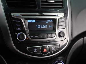 Хетчбэк Hyundai Solaris 2015 года, 980000 рублей, Воронеж
