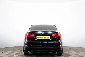 Седан Volkswagen Jetta 2012 года, 849000 рублей, Пермь