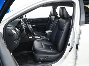 Седан Toyota Camry 2017 года, 2698888 рублей, Москва