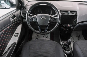 Седан Hyundai Solaris 2016 года, 699000 рублей, Красноярск