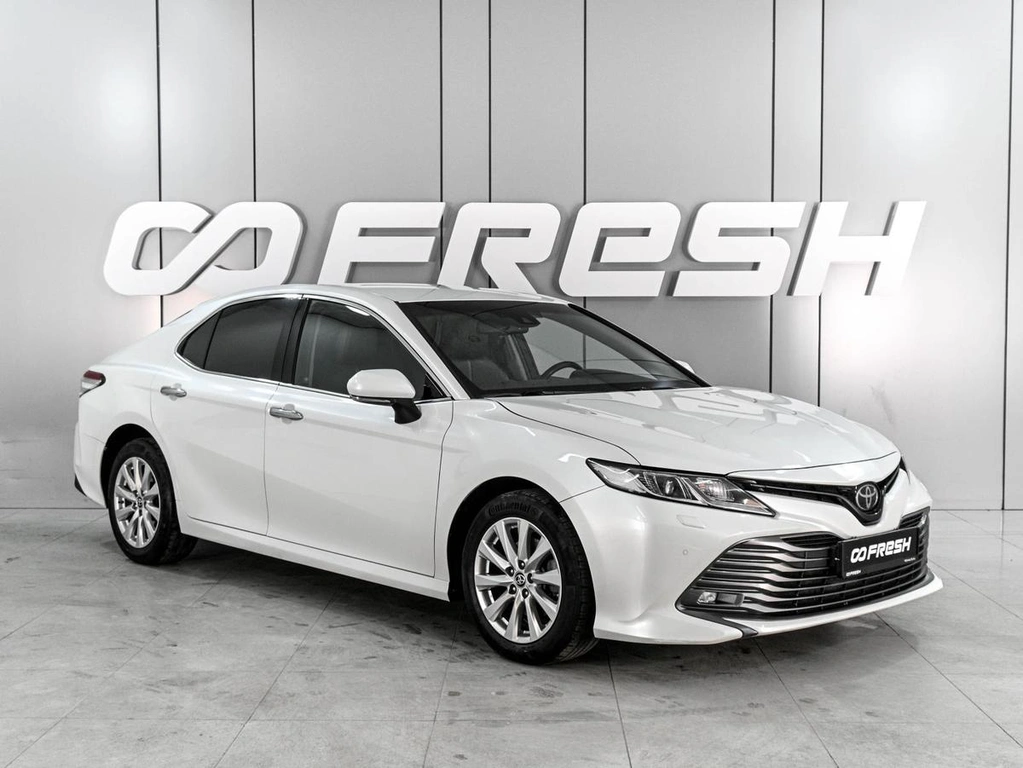 Седан Toyota Camry 2020 года, 2990000 рублей, Аксай
