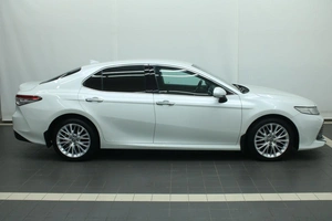 Седан Toyota Camry 2018 года, 2781000 рублей, Красноярск