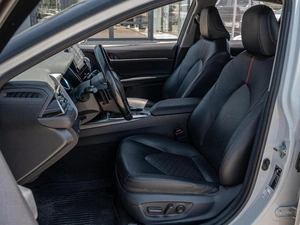 Седан Toyota Camry 2021 года, 3050000 рублей, Краснодар
