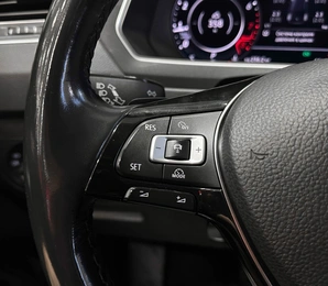 Внедорожник Volkswagen Tiguan 2018 года, 3167000 рублей, Красноярск