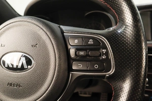 Седан Kia Optima 2017 года, 1719000 рублей, Челябинск