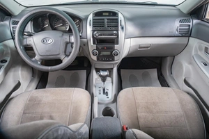 Седан Kia Cerato 2008 года, 629000 рублей, Томск