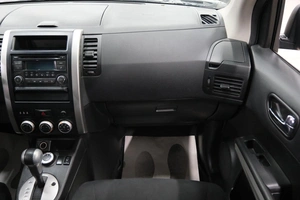 Внедорожник Nissan X-Trail 2013 года, 1399000 рублей, Омск