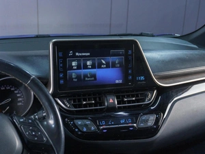 Внедорожник Toyota C-HR 2019 года, 2249000 рублей, Сургут