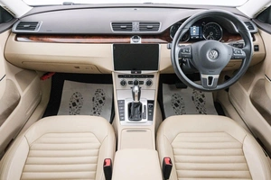 Седан Volkswagen Passat 2013 года, 1449000 рублей, Красноярск