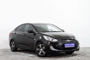 Седан Hyundai Solaris 2011 года, 679000 рублей, Сургут