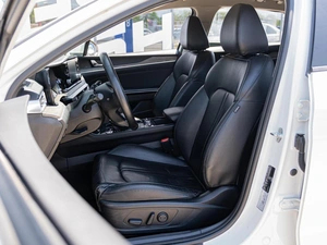 Седан Kia K5 2021 года, 2350000 рублей, Краснодар