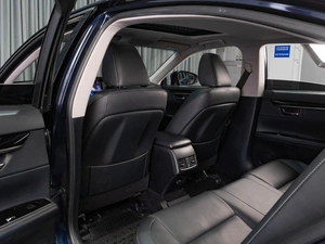 Седан Lexus ES 2017 года, 2949000 рублей, Тюмень