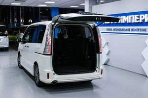 Минивэн Nissan Serena 2014 года, 1528000 рублей, Солонцы