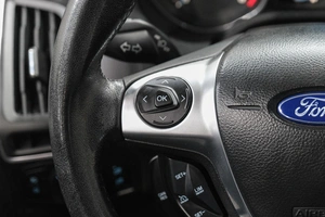 Хетчбэк Ford Focus 2013 года, 899000 рублей, Новокузнецк