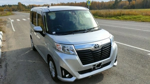 Минивэн Toyota Roomy 2018 года, 920000 рублей, Лесосибирск