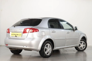 Хетчбэк Chevrolet Lacetti 2011 года, 399000 рублей, Челябинск