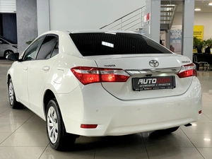 Седан Toyota Corolla 2014 года, 1267000 рублей, Солонцы