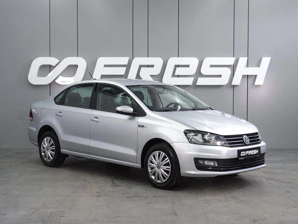 Седан Volkswagen Polo 2019 года, 1299000 рублей, Воронеж