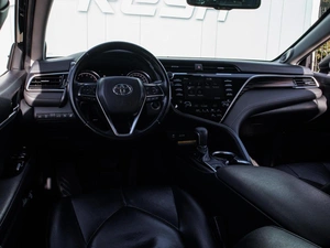 Седан Toyota Camry 2018 года, 2780000 рублей, Большой Сочи