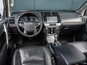 Внедорожник Toyota Land Cruiser Prado 2021 года, 6350000 рублей, Краснодар