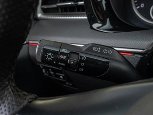 Седан Kia K5 2023 года, 3000000 рублей, Краснодар
