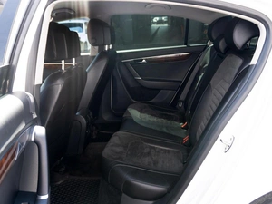 Седан Volkswagen Passat 2011 года, 1019000 рублей, Кропоткин
