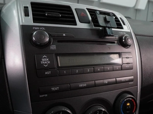 Седан Toyota Corolla 2011 года, 909000 рублей, Воронеж