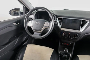 Седан Hyundai Solaris 2018 года, 999000 рублей, Пермь