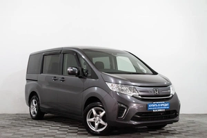 Минивэн Honda Stepwgn 2019 года, 2039000 рублей, Сургут