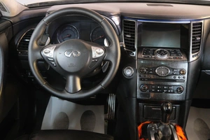 Внедорожник Infiniti FX37 2010 года, 2049000 рублей, Омск