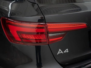 Седан Audi A4 2017 года, 1945000 рублей, Красноярск