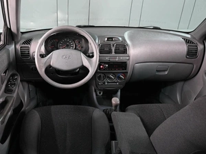 Седан Hyundai Accent 2011 года, 589000 рублей, Аксай