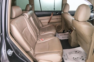 Внедорожник Toyota Highlander 2010 года, 2199000 рублей, Красноярск