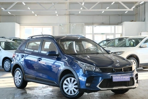 Хетчбэк Kia Rio X 2021 года, 1439000 рублей, Омск