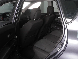 Хетчбэк Kia Ceed 2011 года, 963000 рублей, Красный Пахарь