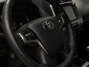 Внедорожник Toyota Land Cruiser Prado 2018 года, 5300000 рублей, Красноярск