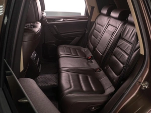 Внедорожник Volkswagen Touareg 2012 года, 2099000 рублей, Тюмень