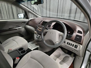 Минивэн Mitsubishi Grandis 2003 года, 820000 рублей, Красноярск