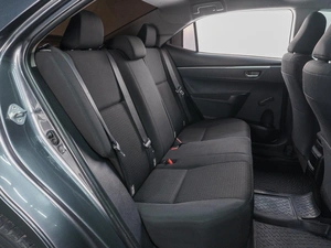 Седан Toyota Corolla 2013 года, 1099000 рублей, Сургут