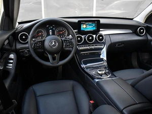 Седан Mercedes-benz C-класс 2019 года, 2600000 рублей, Краснодар