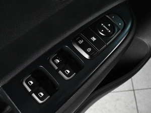 Хетчбэк Kia Rio X 2020 года, 1879000 рублей, Аксай