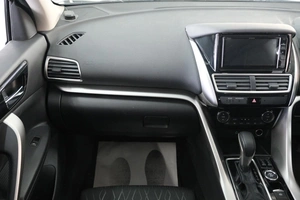 Внедорожник Mitsubishi Eclipse Cross 2019 года, 2139000 рублей, Омск