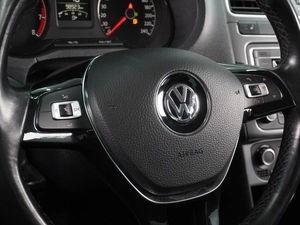 Седан Volkswagen Polo 2019 года, 1368000 рублей, Воронеж